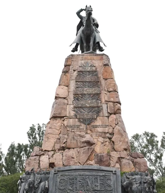 Monumento a Güemes